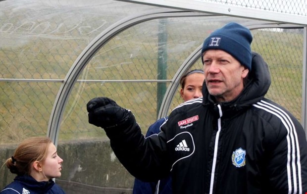 Hans Palmquist fortsätter i Onsala BK