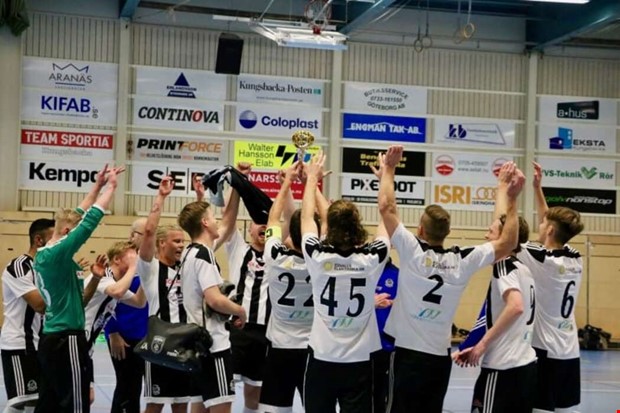 Lindome värvar från superettan Lindome värvar från superettan