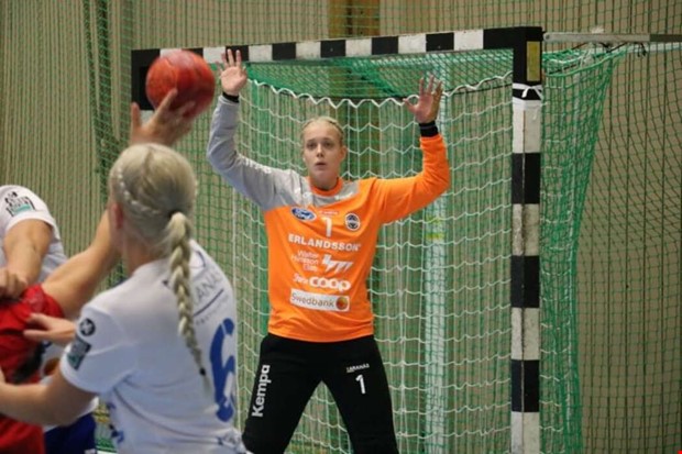 Aran�strio f�rl�nger med tv� �r