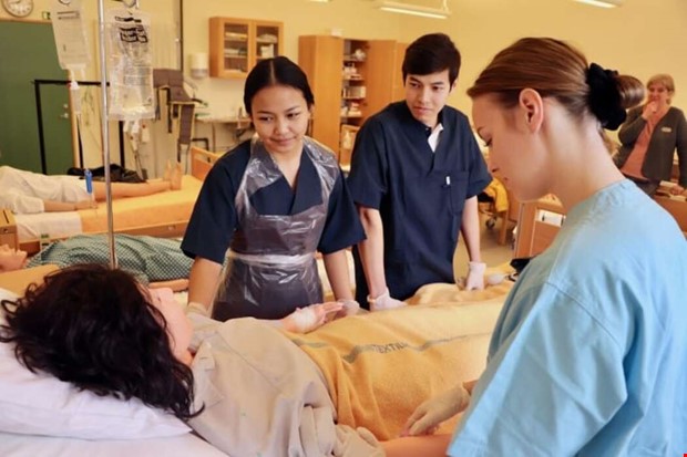 200 v�rdvikarier efterlyses