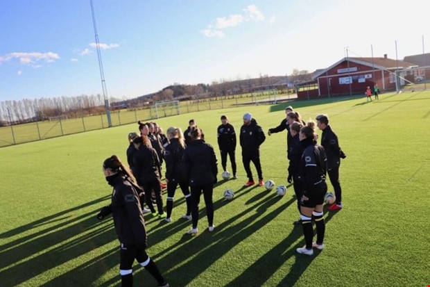 S tror konkurrenterna om KDFF