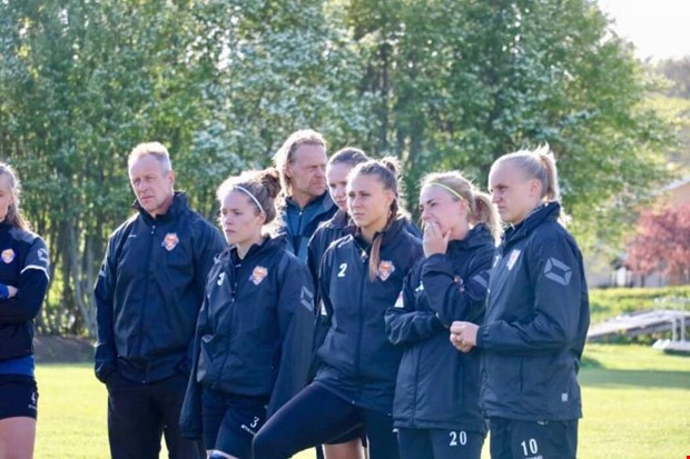 Lönerna frysta i KDFF Lönerna frysta i KDFF