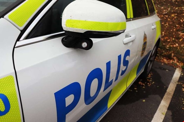 Boende såg inbrottstjuvarna fly Boende såg inbrottstjuvarna fly