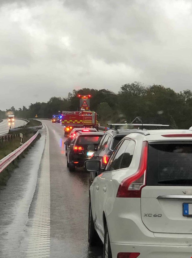 Totalstopp p E6 efter krasch
