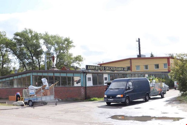 Snickerifabriken nerlagd