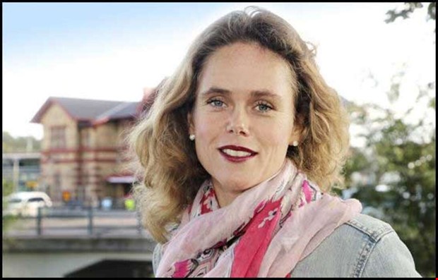 Lttlurad och glmsk mamma