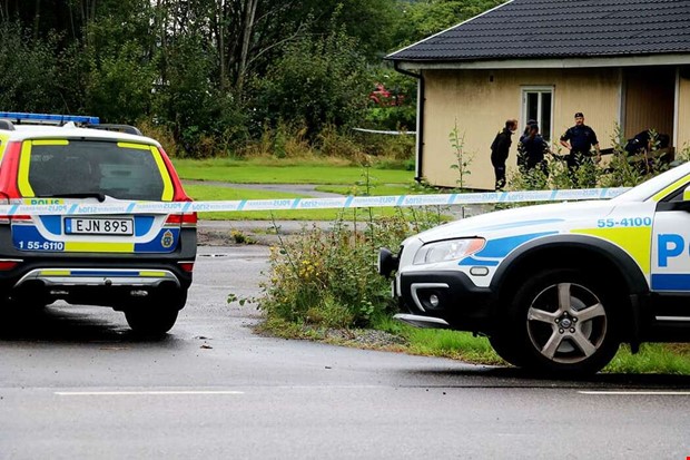 Ny man anhållen för mordet på Inlag Ny man anhållen för mordet på Inlag