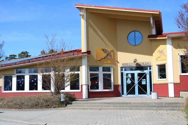 Frslag om skolbyte upprr