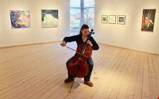 Strngt men hrligt celloliv