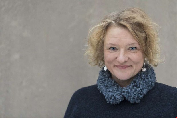 Kändisdebut i Hela Halland läser Kändisdebut i Hela Halland läser