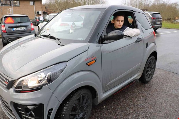 Allt fler skaffar mopedbil