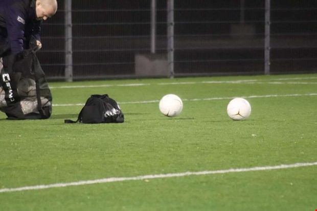 ven de lgre serierna skjuts upp