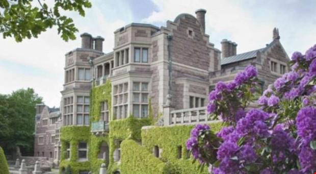 Krisen sl�r h�rt mot Tjol�holm