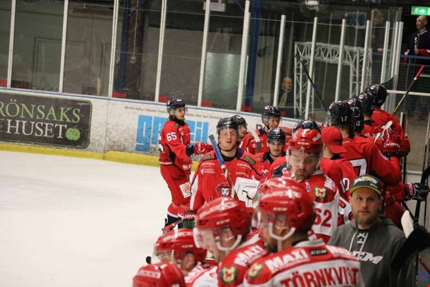 Hanhals Kings har gjort klart med ny trnare