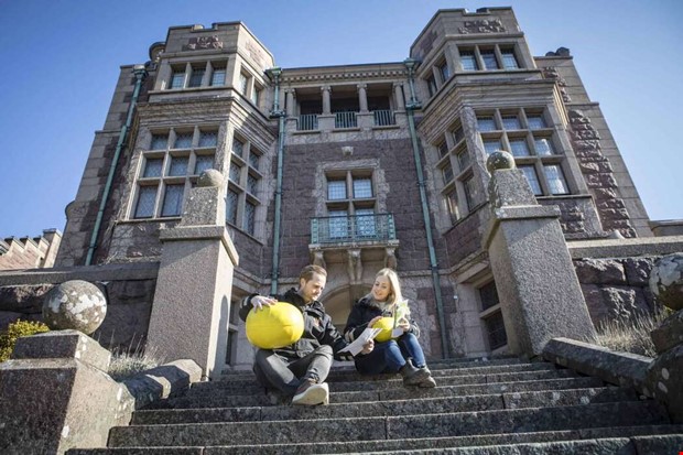 Leta p�sk�gg p� egen hand