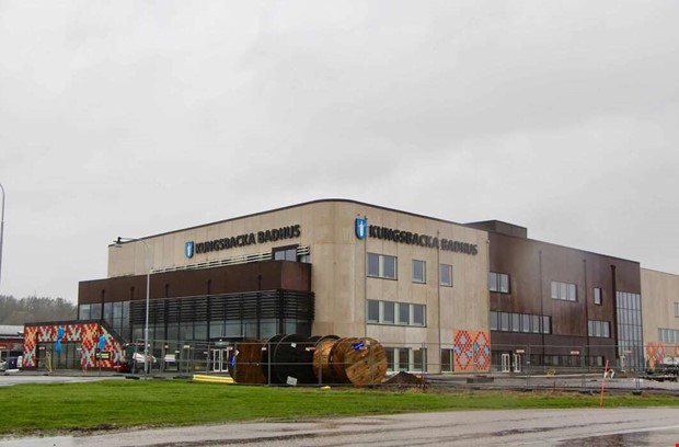 Kritik mot badhustr�ngsel