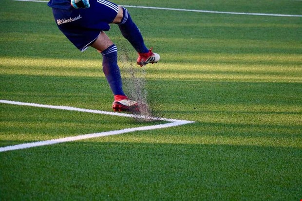 FHM ger grnt ljus till fotbollen