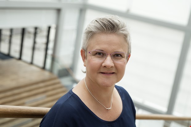 Produktiv frfattare syns i digital satsning