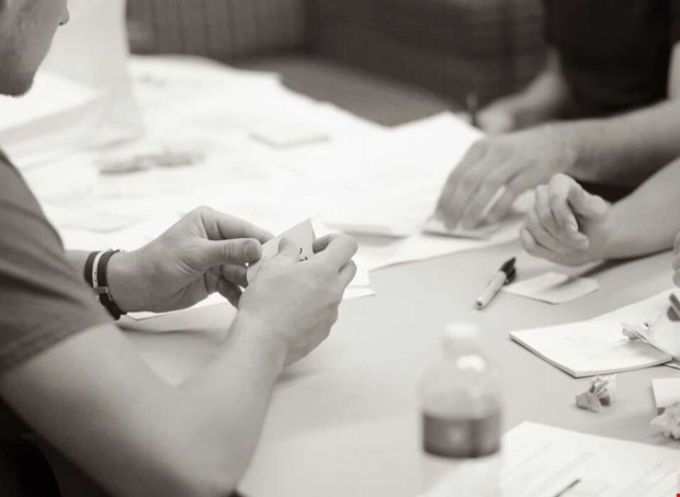 Debatt: En dlig besparing att dra in personliga ombud