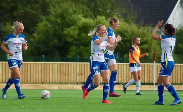 Jonsson missn�jd med krysset � "Har fler l�gen"