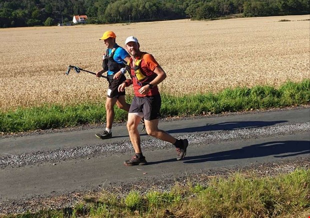 "Jag kkade tre ldor pasta och drack tre l"
