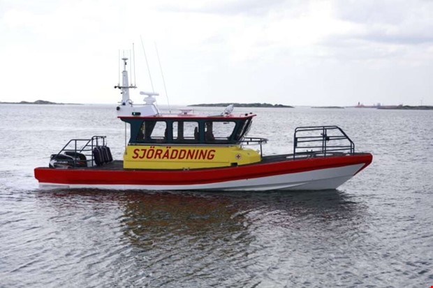 Fick fly från sjunkande fiskebåt Fick fly från sjunkande fiskebåt