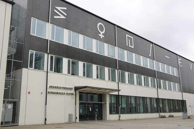 Debatt: Skol�ppning utan tanke bakom