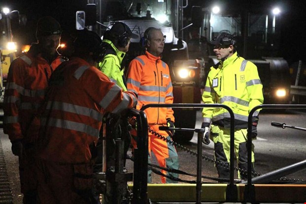 De jobbar med livet som insats