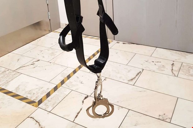 Dmd rnare begrs hktad p nytt