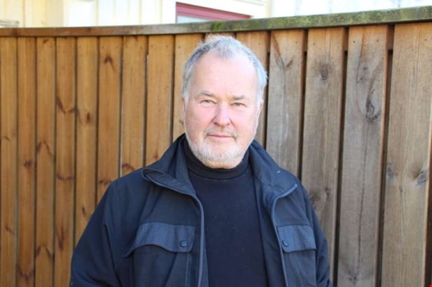 Kungsbackabornas ledare negativ till nytt parti