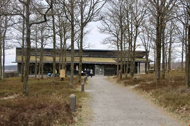 Strre veranda och fler toaletter