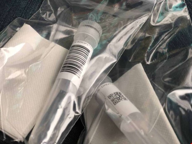 Fullbelagd provtagning och många sjuka – vaccinationsstart på söndag