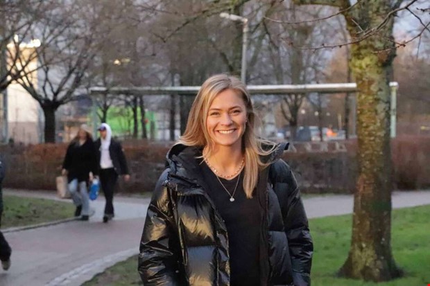 S� firar vi: jul hemma f�r Rolf�