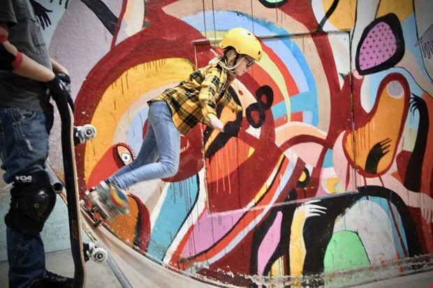 Kommunen �ppnar verksamheter f�r unga igen