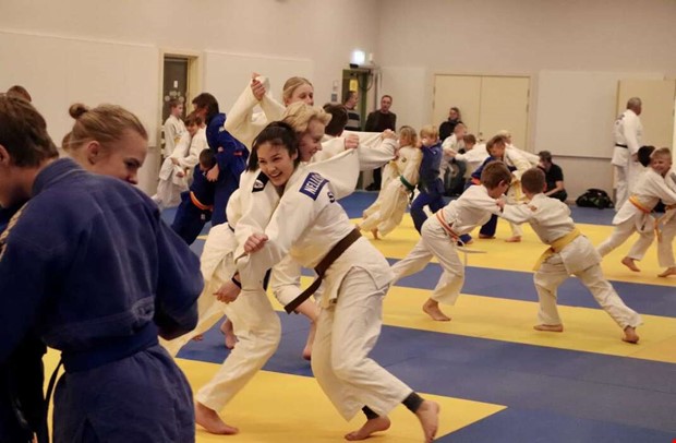 Judoklubbarna invigde nya sporthallen
