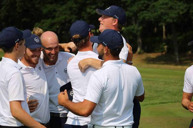 Hll undan  nu vntar lag-SM