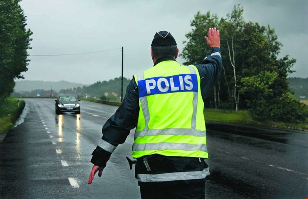 DEBATT: Respektera hastigheten p Hllingsjvgen