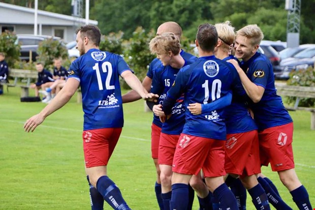 Harmoni och tre pong