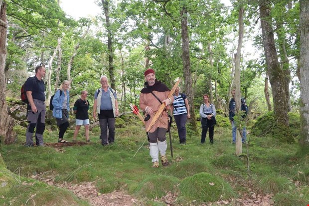 Hng med p vandring till Borgudden