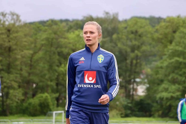 OS-finalen i fotboll flyttas