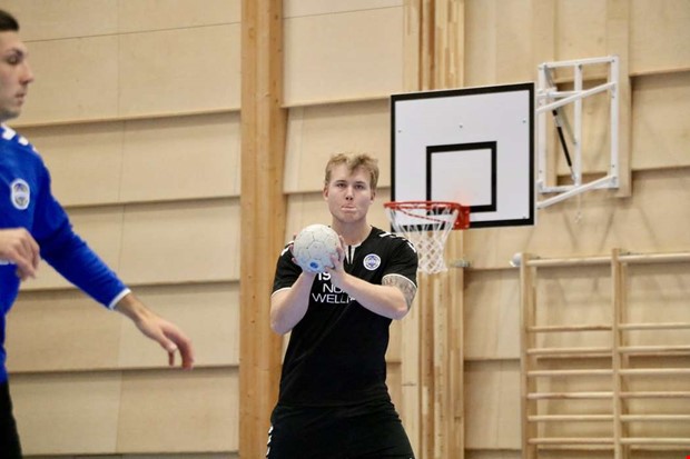 Tvekar inte  trots fem hjrnskakningar