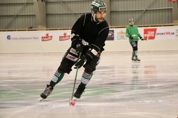 Konkurrenterna: Blir en kamp fr nytt kontrakt 