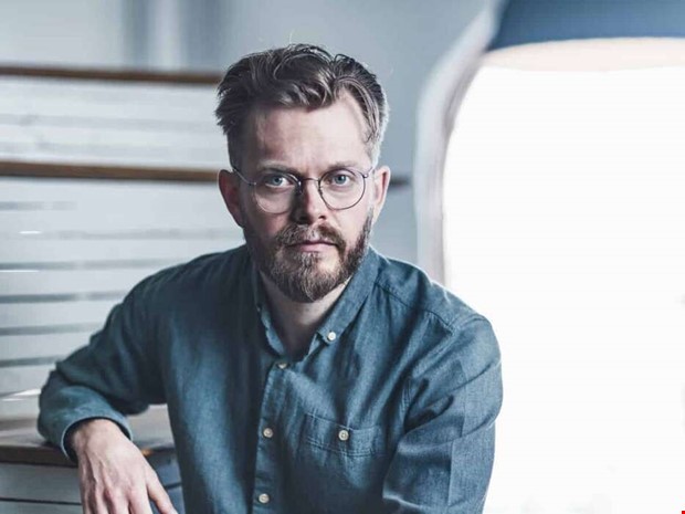 Skildrar livet som Foodorabud i ny bok