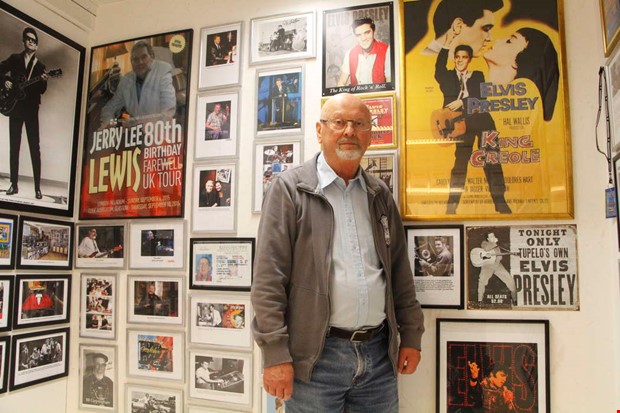 Royne vill donera Hall of Fame till teatern