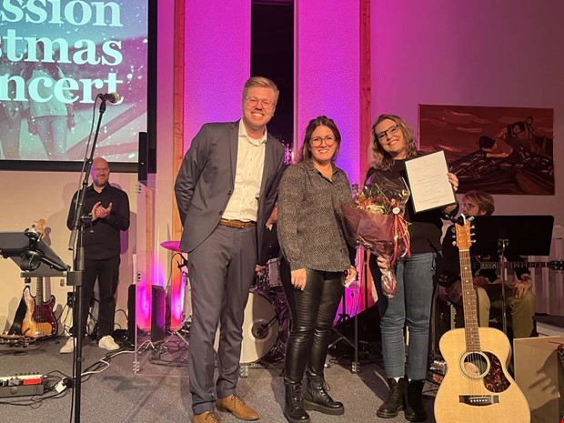 Glasspengar delas ut som stipendier 