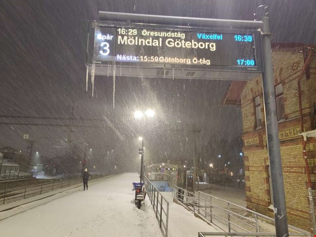 Flera instllda tg under fredagen  