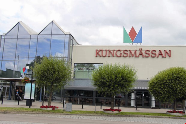 OLearys satsar i Kungsmssan - ppnar tv vningar