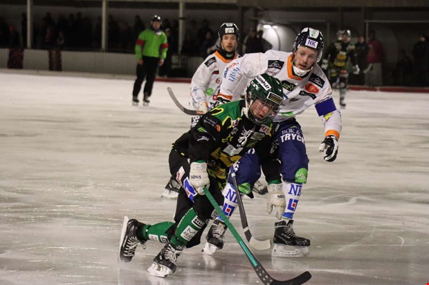 Delad pott p Sjaremossen efter sen kvittering