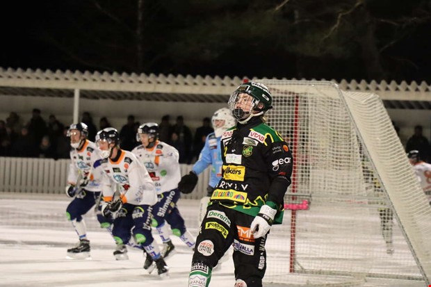 Oklart kring Friman  men Pochkunov lmnar