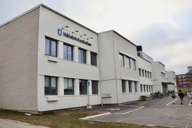 H�lab�cksskolans framtid oklar
